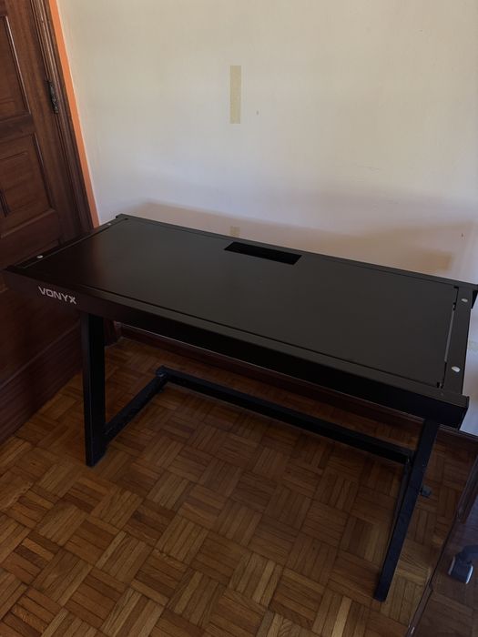 Pionner Ddj 1000 com proteçao + Mesa Vonyx