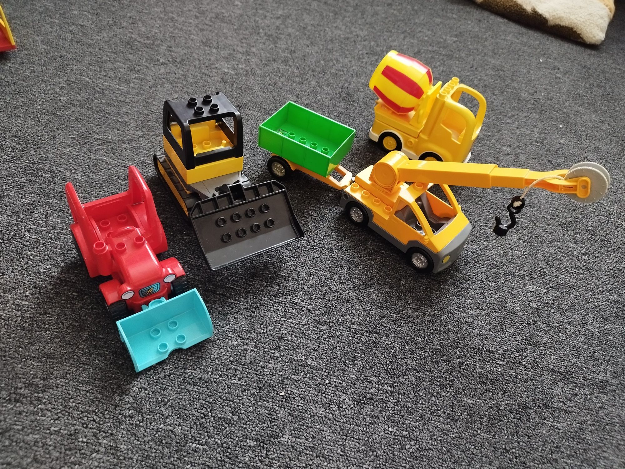 Машинки Лего дупло Lego Duplo
