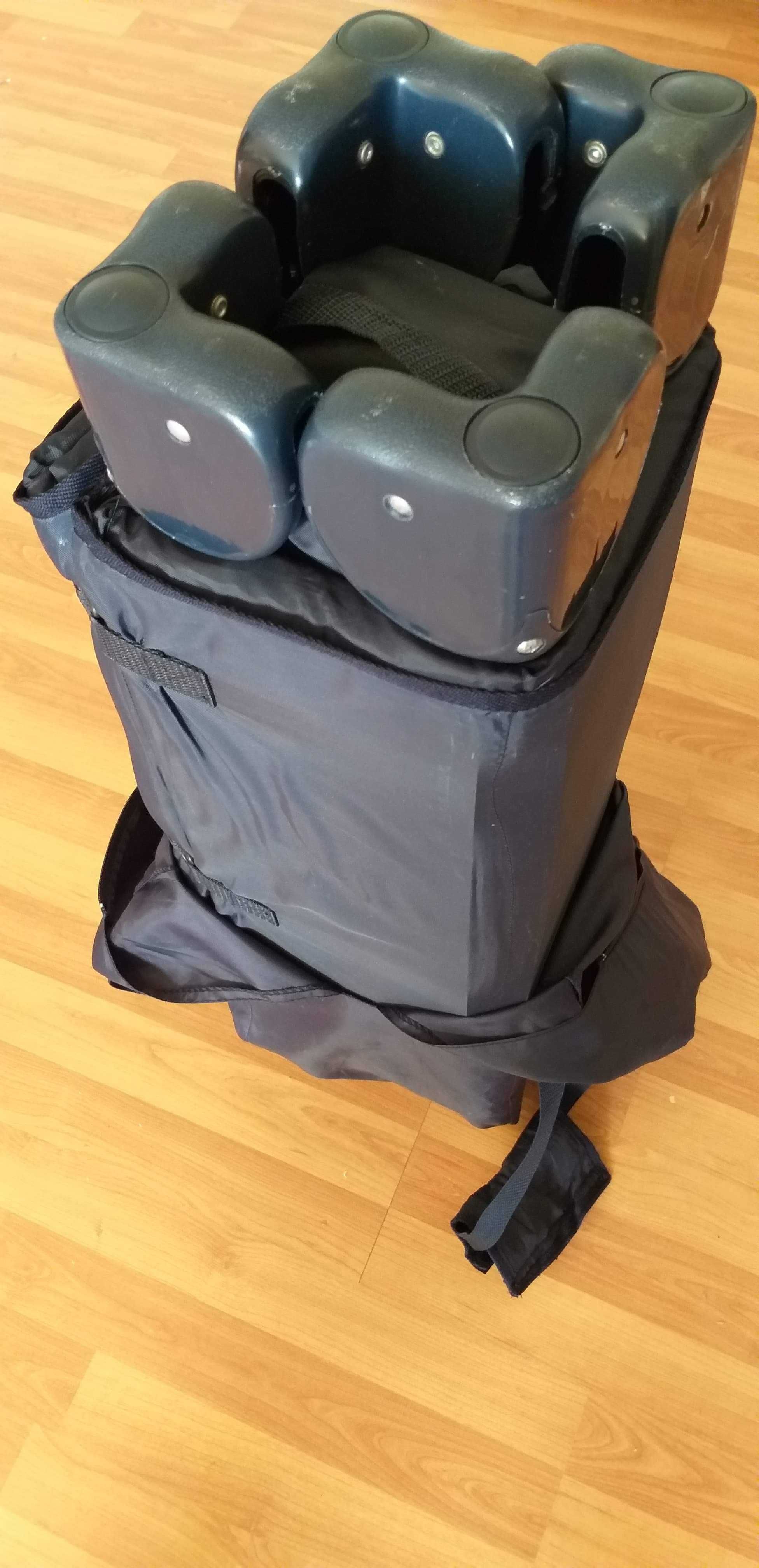 Cama de viagem de criança em bom estado