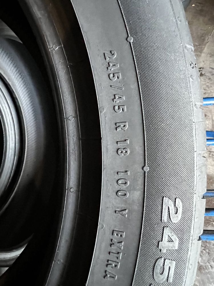 245/45/18 R18 Continental ContiSpottContact 5 4шт
