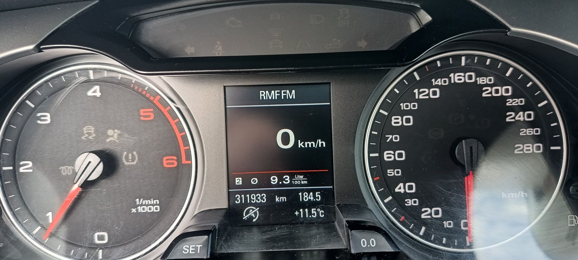 Audi A4 B8 2.0 TDI 143 km CAGA Quattro 2010