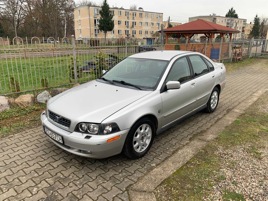VOLVO S40 / 2003r. // 2.0 / 136 KM // Alufelgi // Długie opłaty //