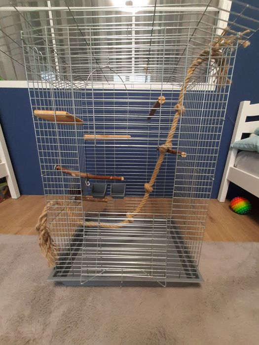 Клітка для папуг