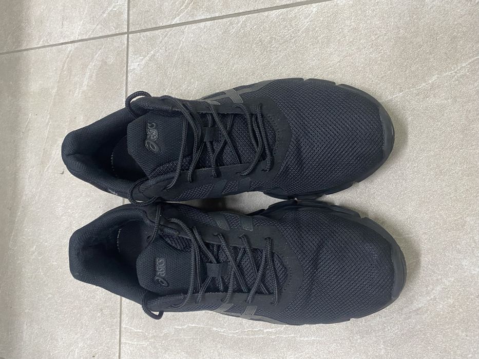 Продам чоловічі кросівки asics gel