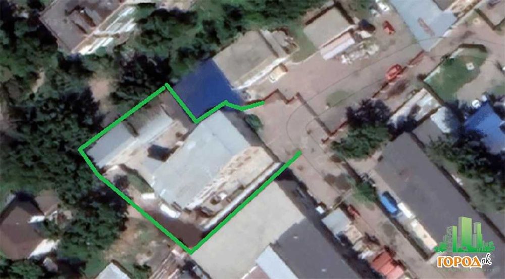 Майновий комплекс, виробничі площі, офіс, склад, ділянка 0,1082  га