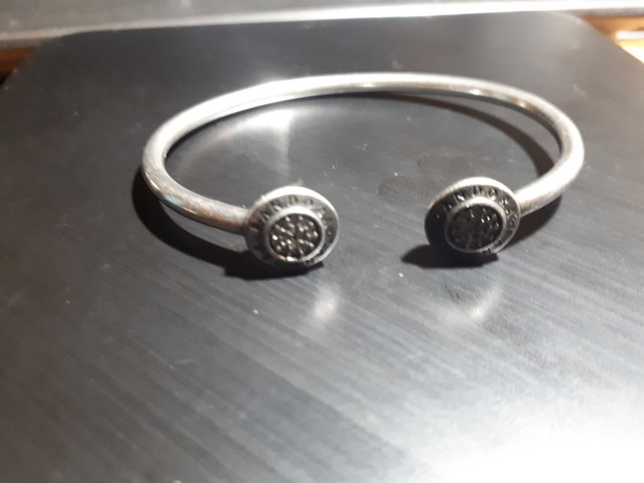Pandora браслет Пандора цільний жорсткий 8.5 грамм 14.8 см срібний