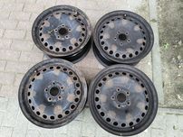 Sprzedam felgi stalowe 16cali rozstaw śrub 5x108 ford