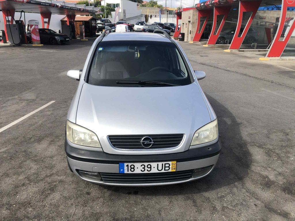 Opel zafira 1600