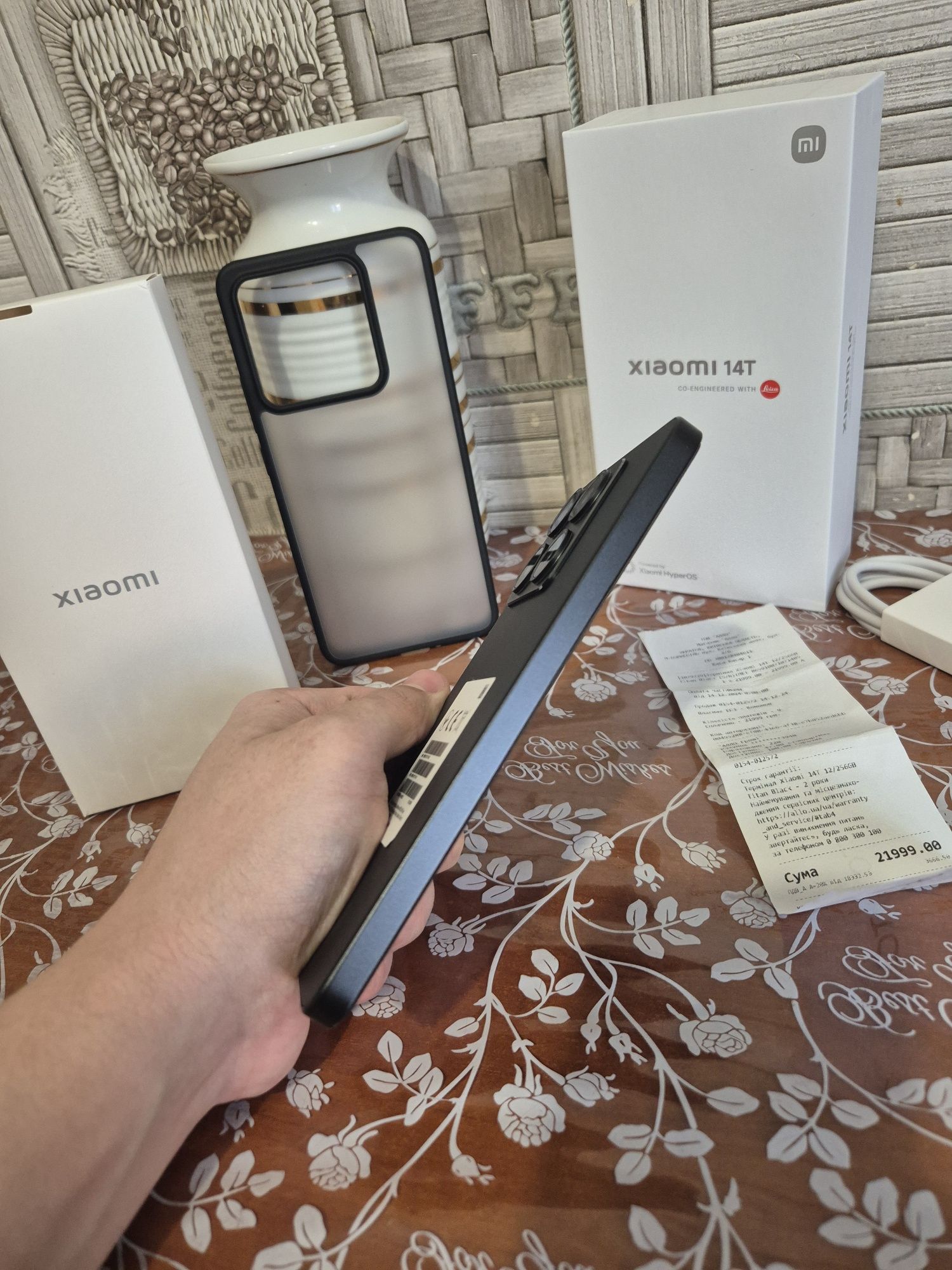 Xiaomi 14T 12/256 как Новый!