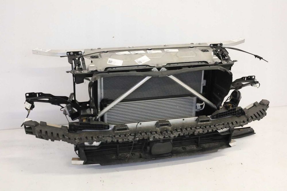 BMW G01 G02 Установочна панель телевізор касета радіаторів вентилятор