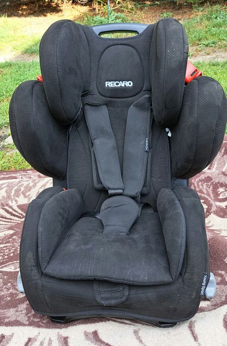 Fotelik samochodowy RECARO YOUNG SPORT HERO (9-36kg)