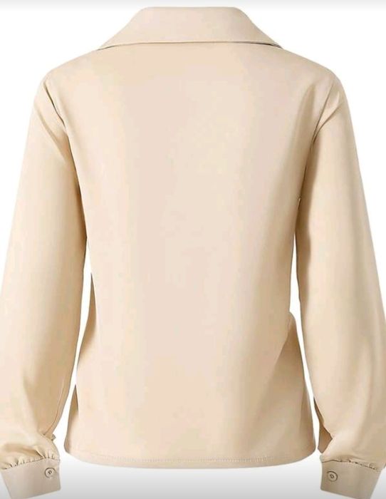 Elegante lindíssimo nova camisa de  Cetim  côr suave  nova