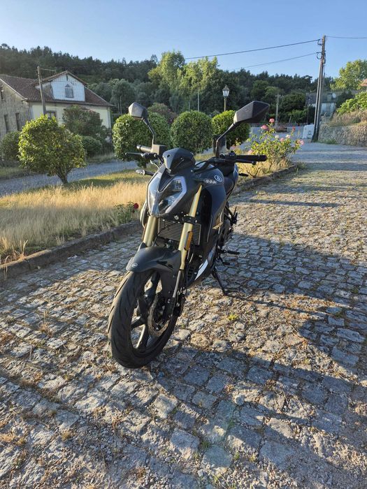 Keeway RKF 125 c/Top Case