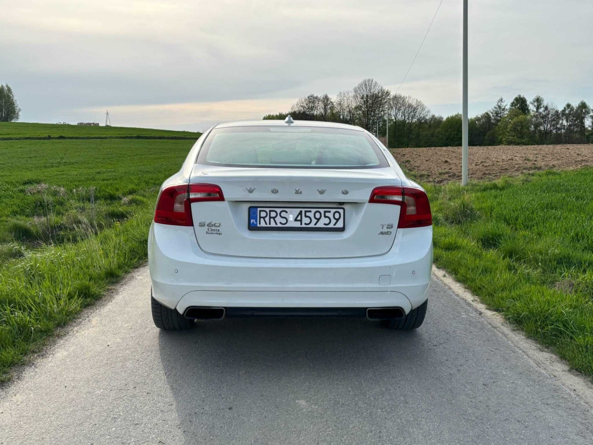 Volvo S60 II 2.5t AWD