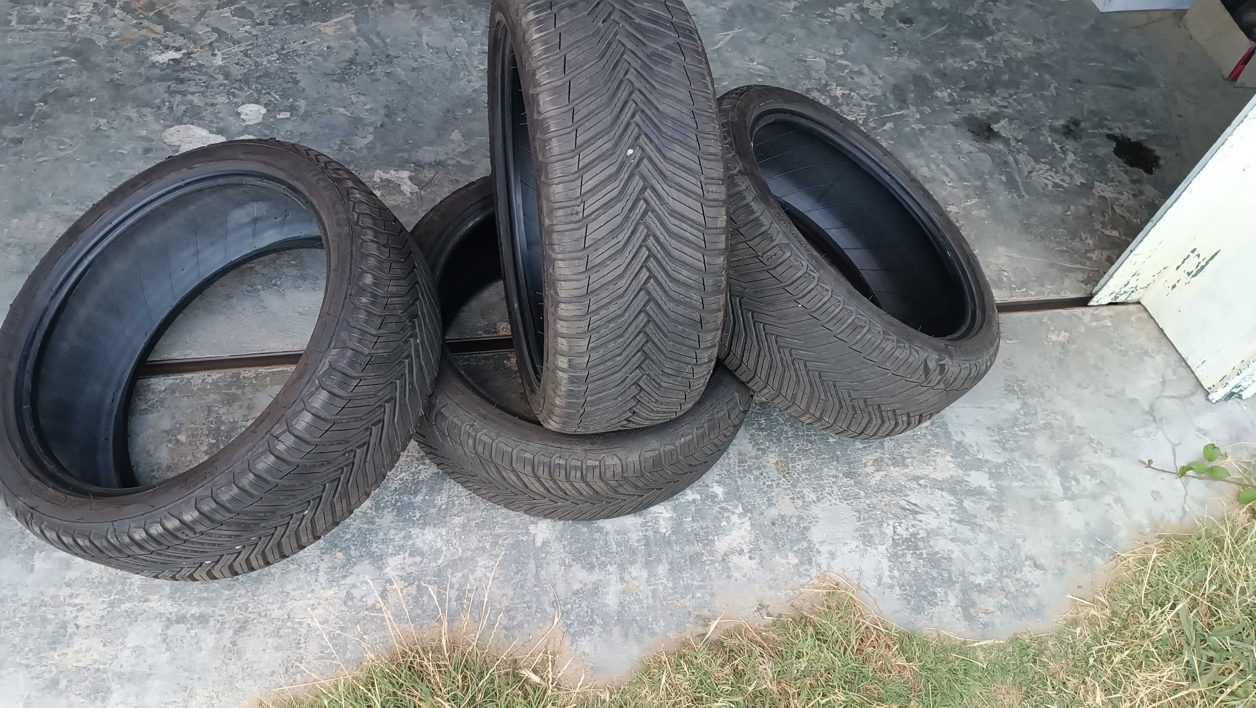 Vendo Pneus Michelin