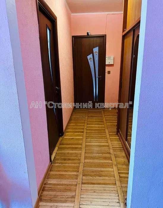 Продаж 2к квартири вул.О.Бальзака-61,Троєщіна