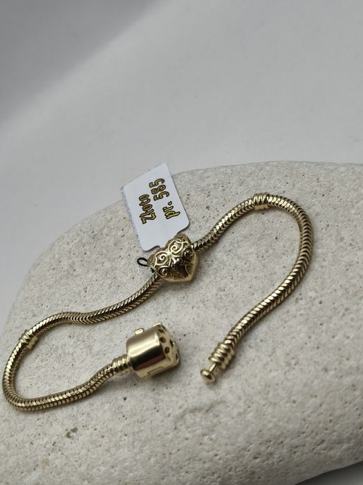 Złoty Charms Pr.585 Nowy Zapraszamy
