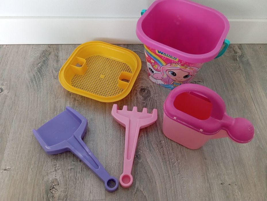 Zabawki do piasku. 5 elementów.