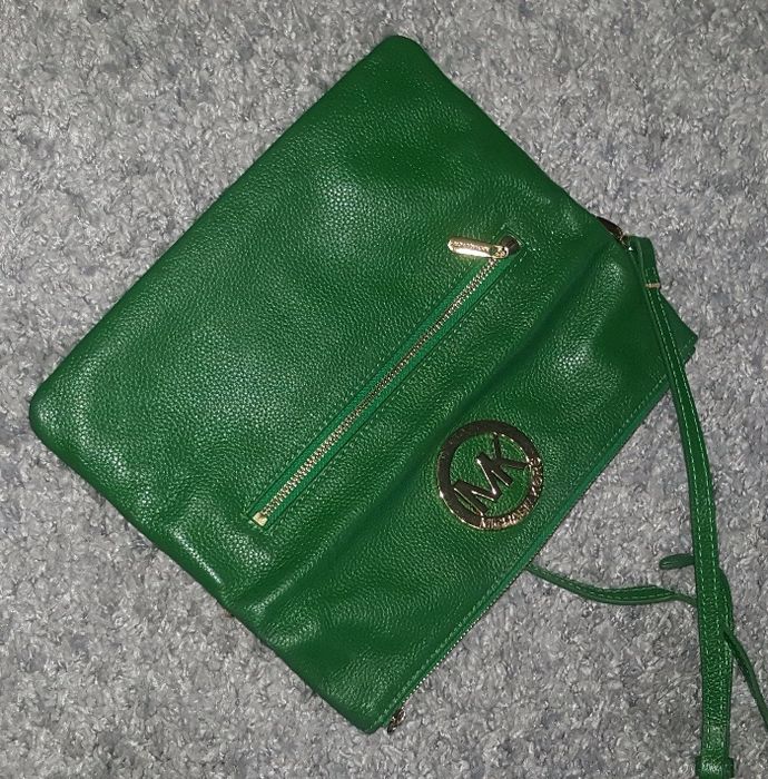 Оригинал.фирменная,стильная,шикарная сумка-клатч michael kors