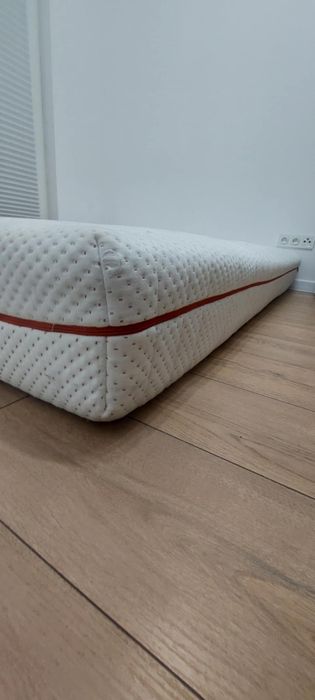 Materac 160x200, miękki.