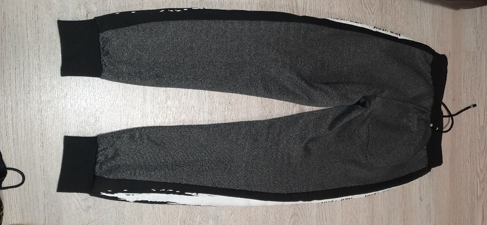 Штани спортивні дитячі  на 12 років