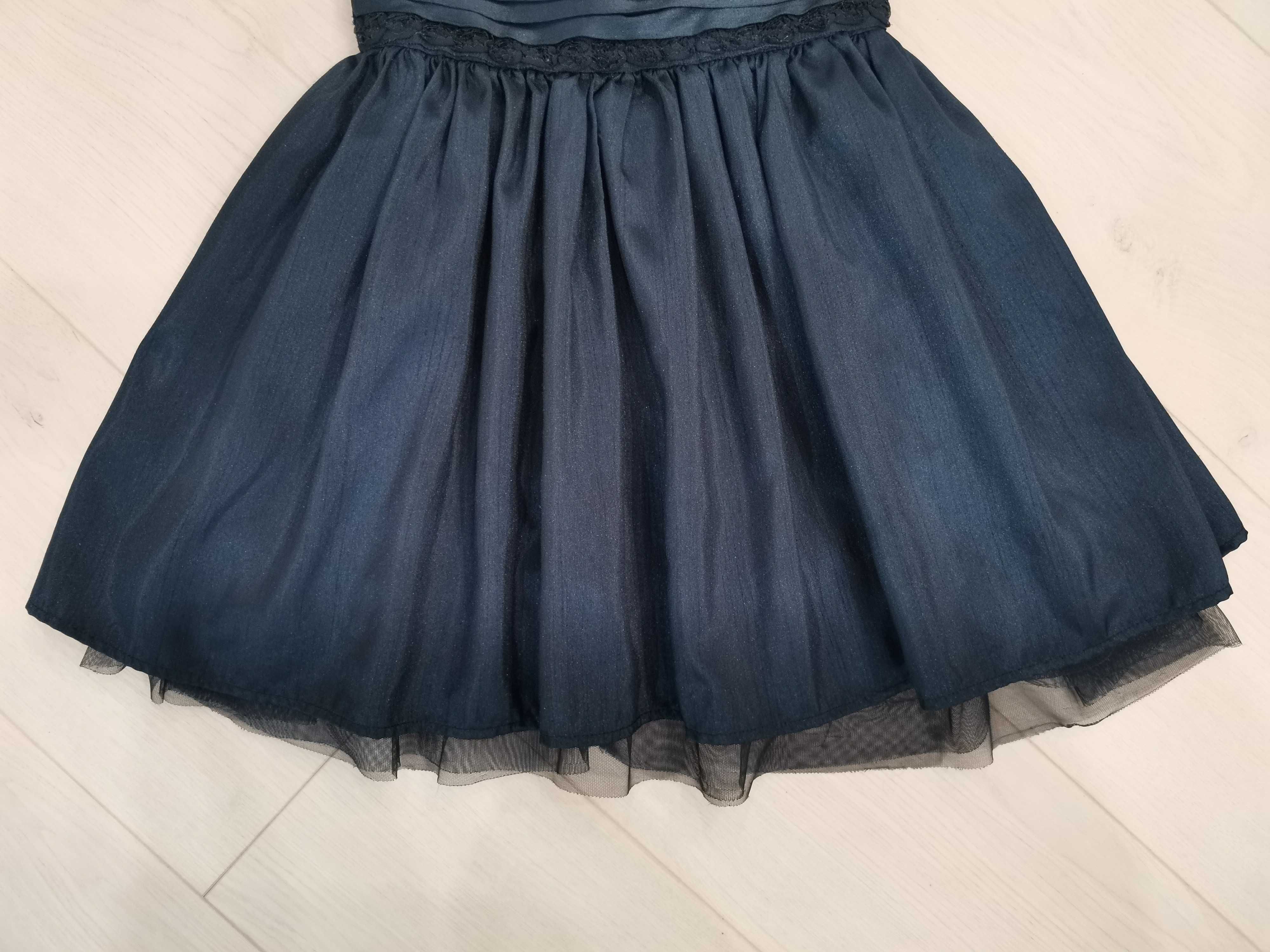 Фирменное красивое нарядное платье пышное Name it на 3-4-5 лет, 104 см
