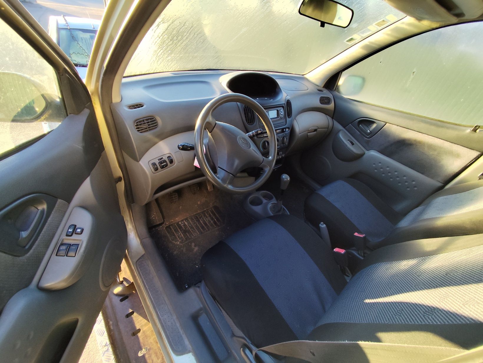 Toyota Yaris Verão (peças)