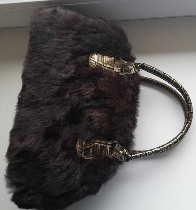 elegancka torebka do ręki futerko naturalne królik mała śliczna