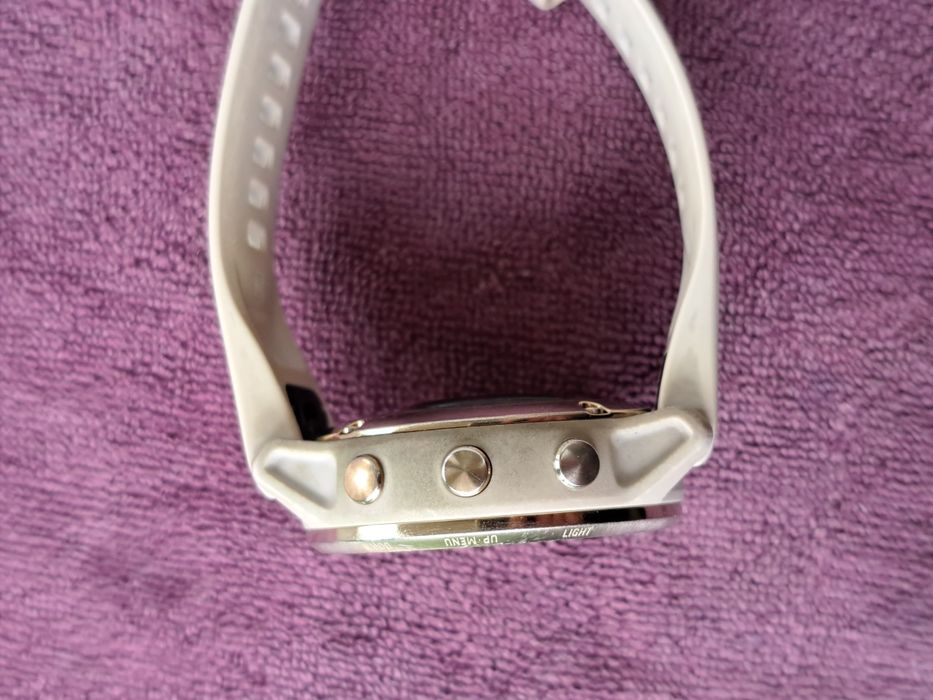 Garmin Fenix 6s pro solar смарт годинник