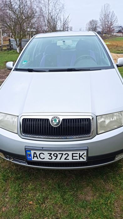 Продам машину шкода фабія 1.4 бензин 2001 р