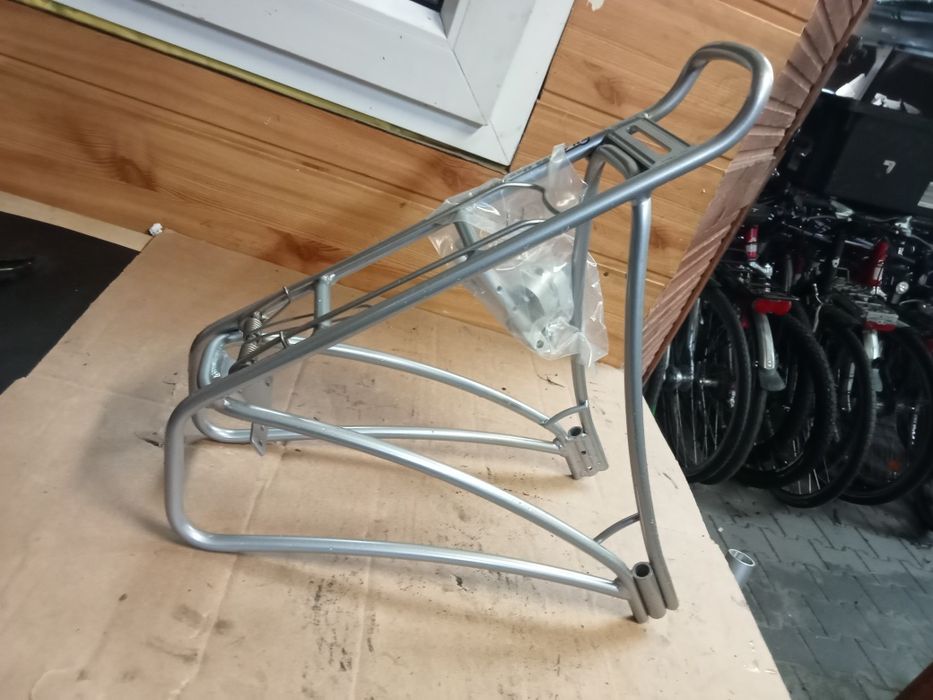 nowy bagażnik rowerowy aluminiowy pod koło 28 cali