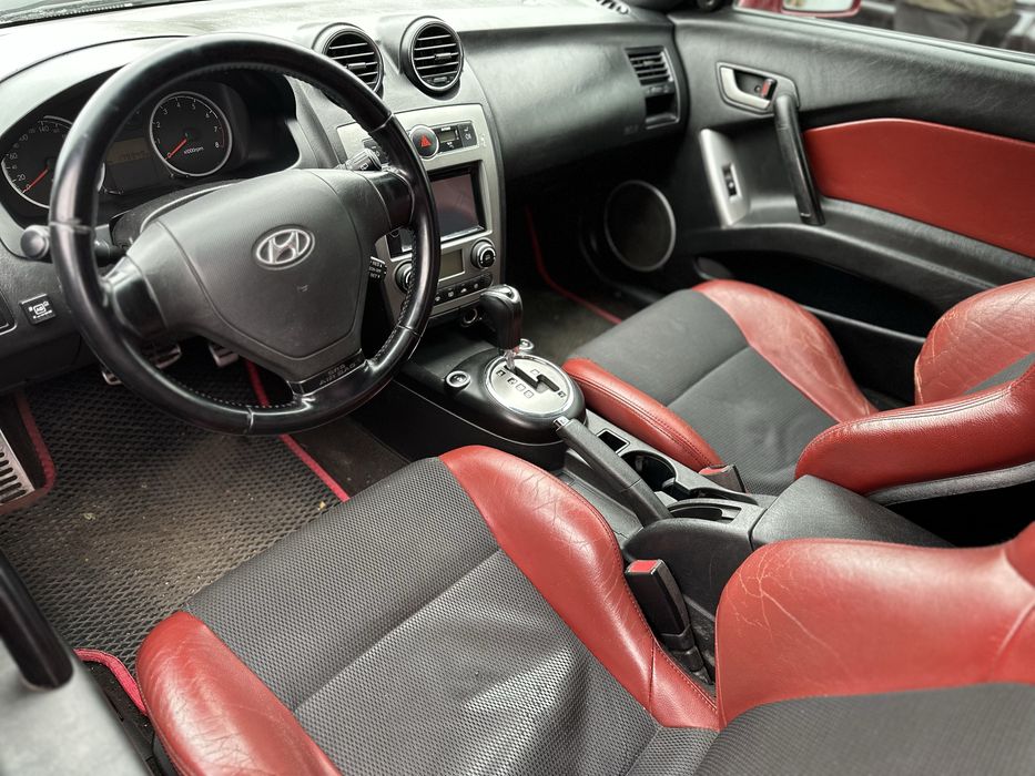 Хундай Купе 2.0 Газ Автомат