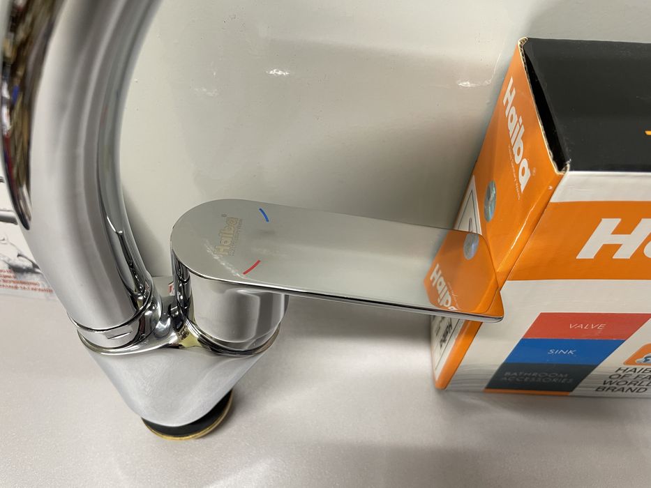 Змішувач на мийку кран на кухню Haiba Alex