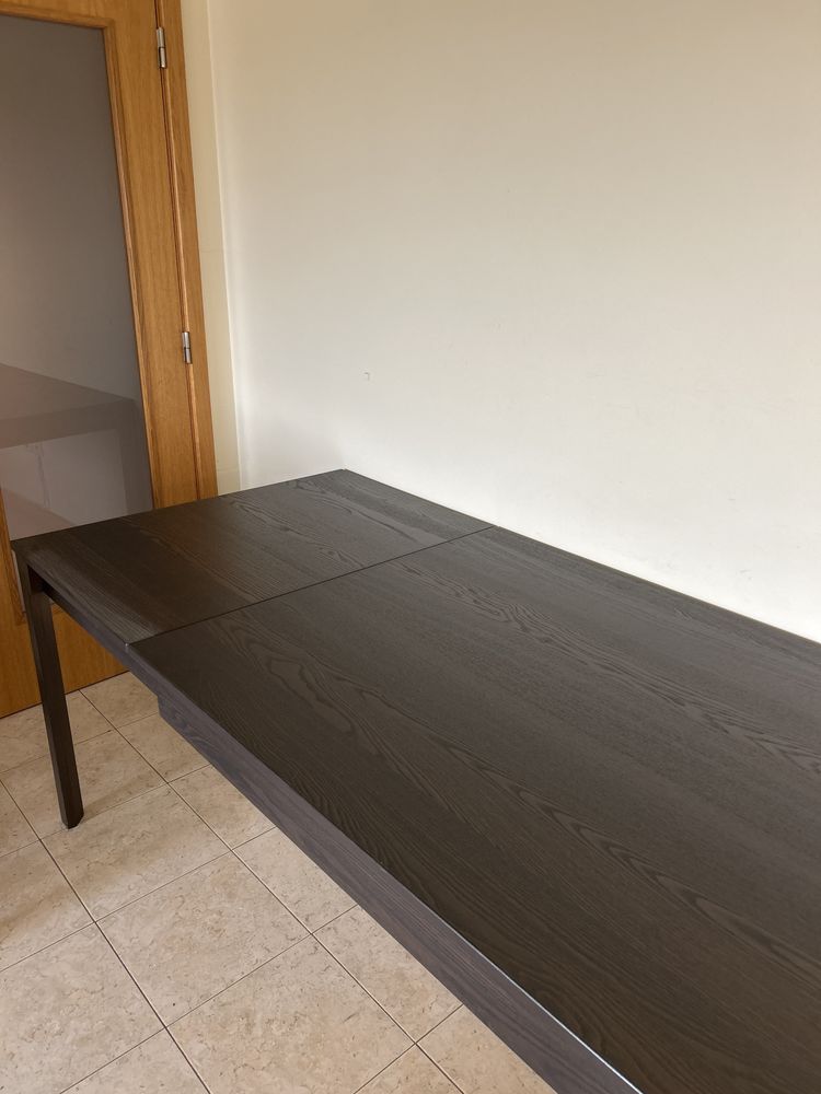Mesa IKEA nova EKEDALEN (180/240x90 cm)