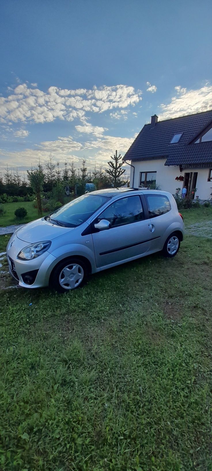 Reno twingo 2 2010  panoramiczny dach i szyberdach