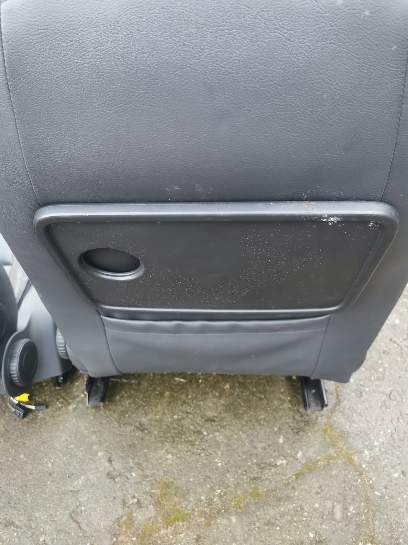 Fotele kanapy VW Volkswagen Touran skóra