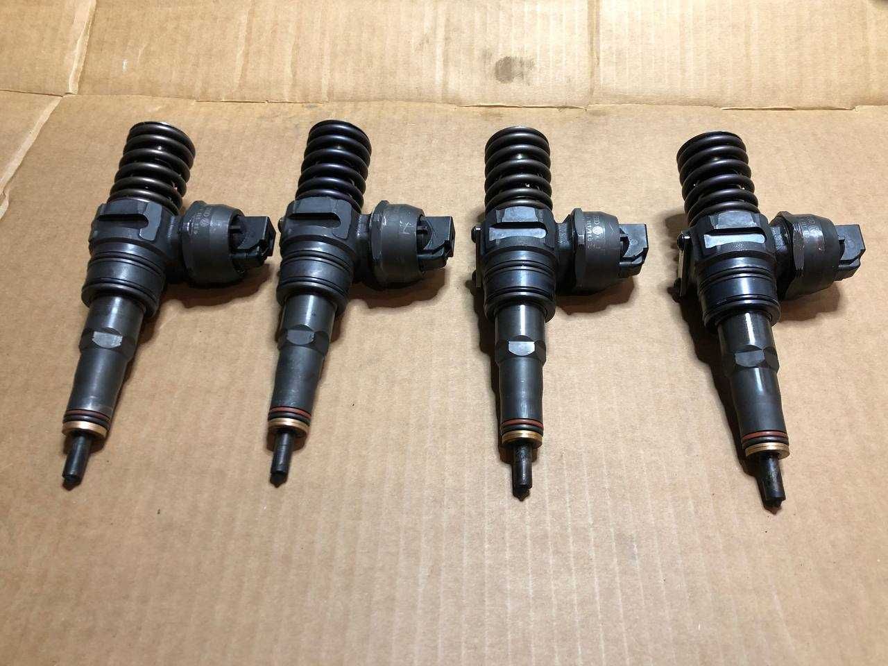 Насос Форсунки 0414720037 038130073AJ 1.9 TDI VW Audi Seat Skoda