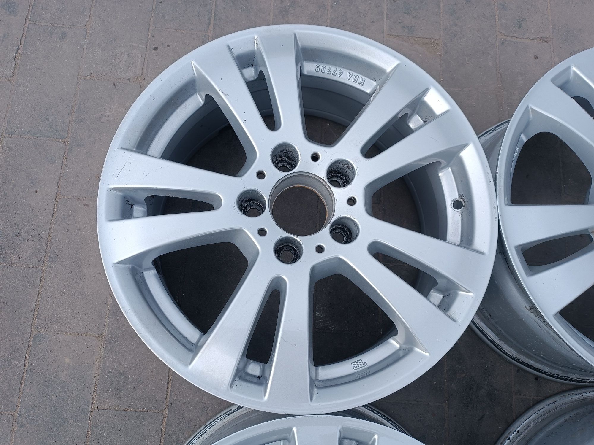 Felgi Alu Audi A4 A6 VW Mercedes C E 5x112 ET38 7J16