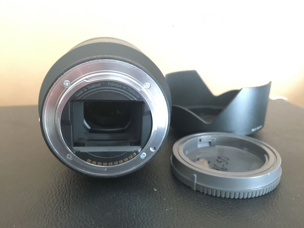 Vendo Sony FE 3.5-5.6 / 28-70mm Kit Lens