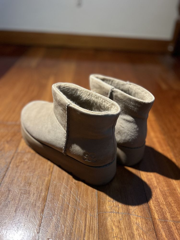 Botas camurça castanhas Pull&Bear plataforma