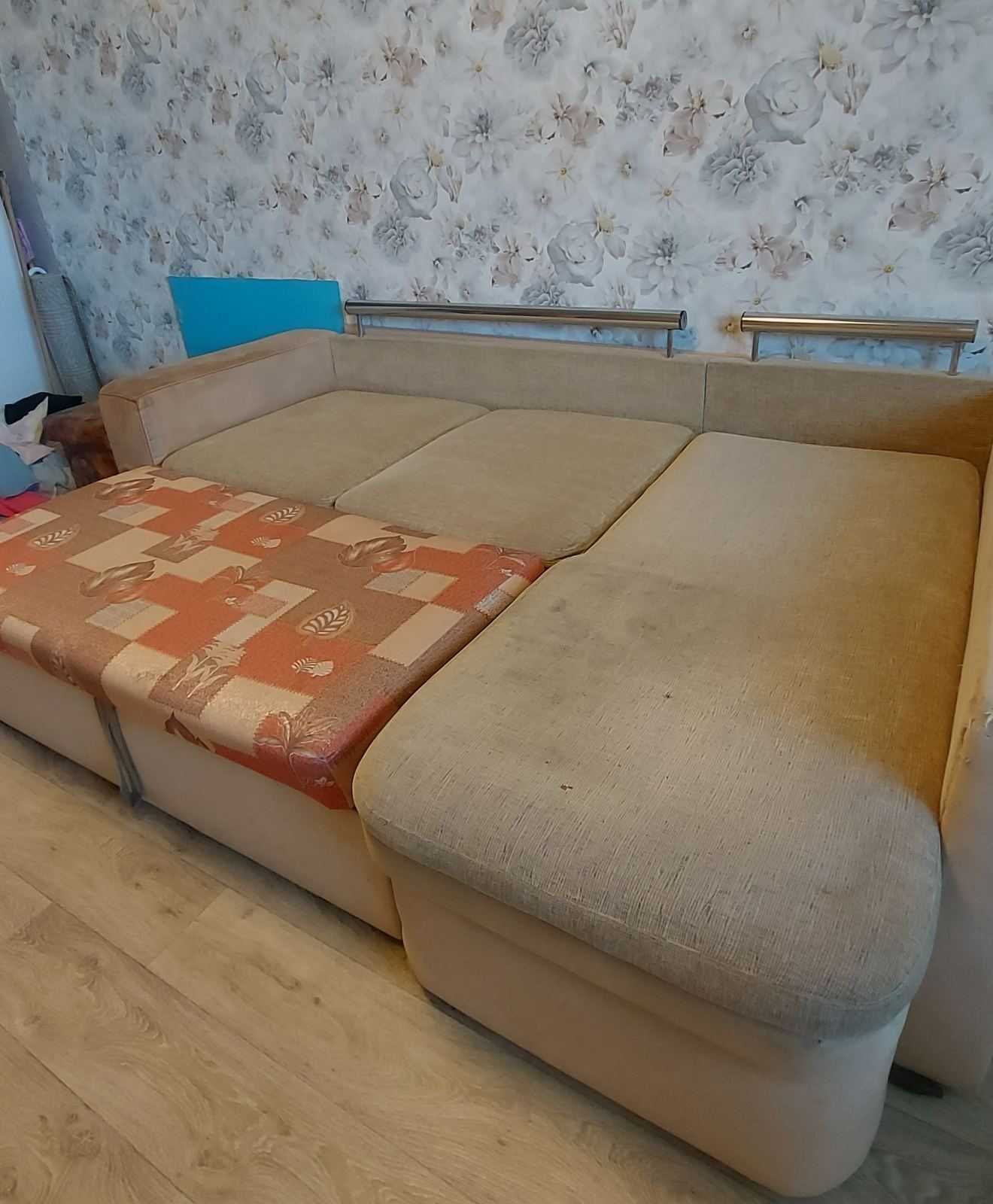 Двуспальний диван