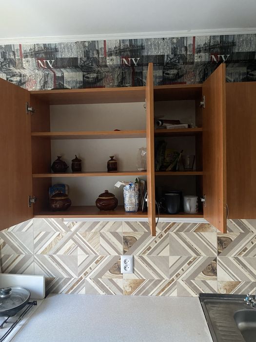 Продам кухоную мебель( кухню)