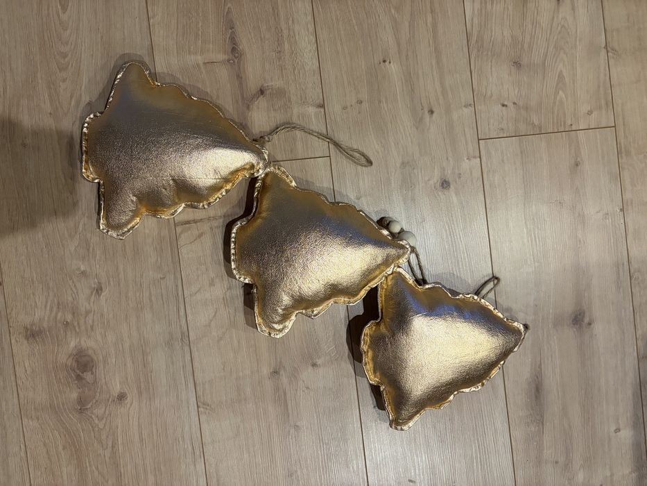 Zestaw ozdób świątecznych