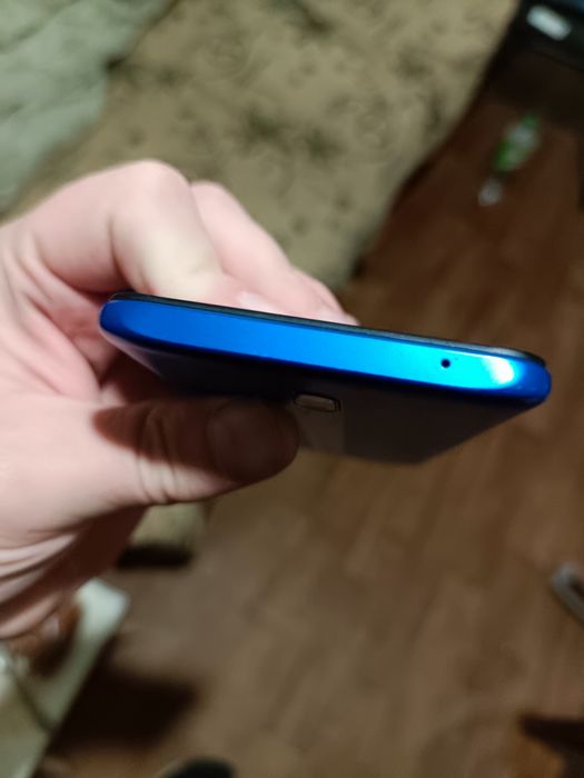 Xiaomi redmi 8a 2/32gb состояние супер комплект коробка чехол