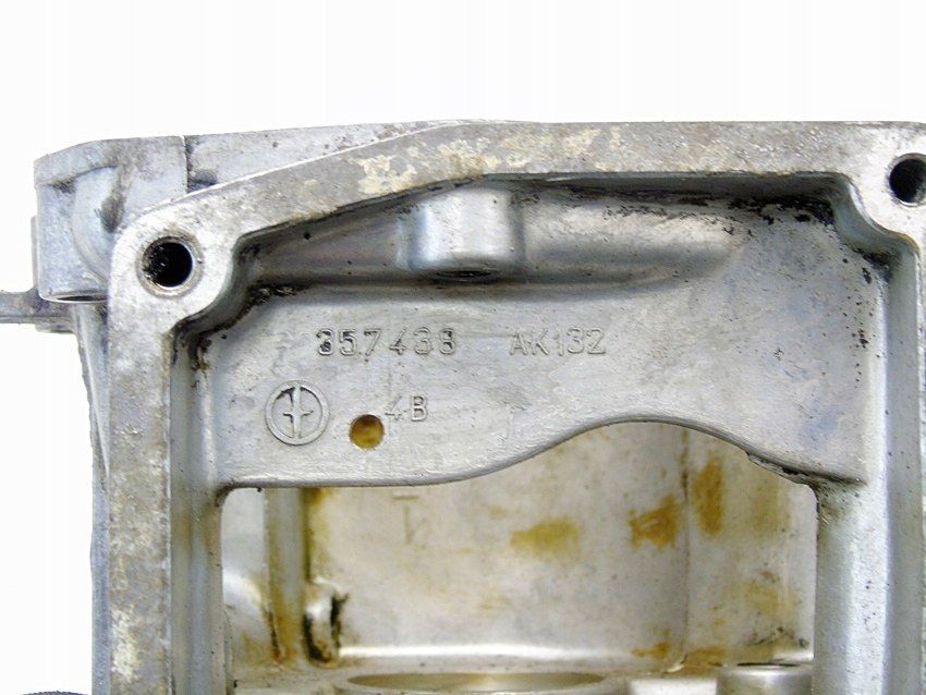 Obudowa Dekiel Skrzyni Biegów Fso Polonez 357438 Ak132