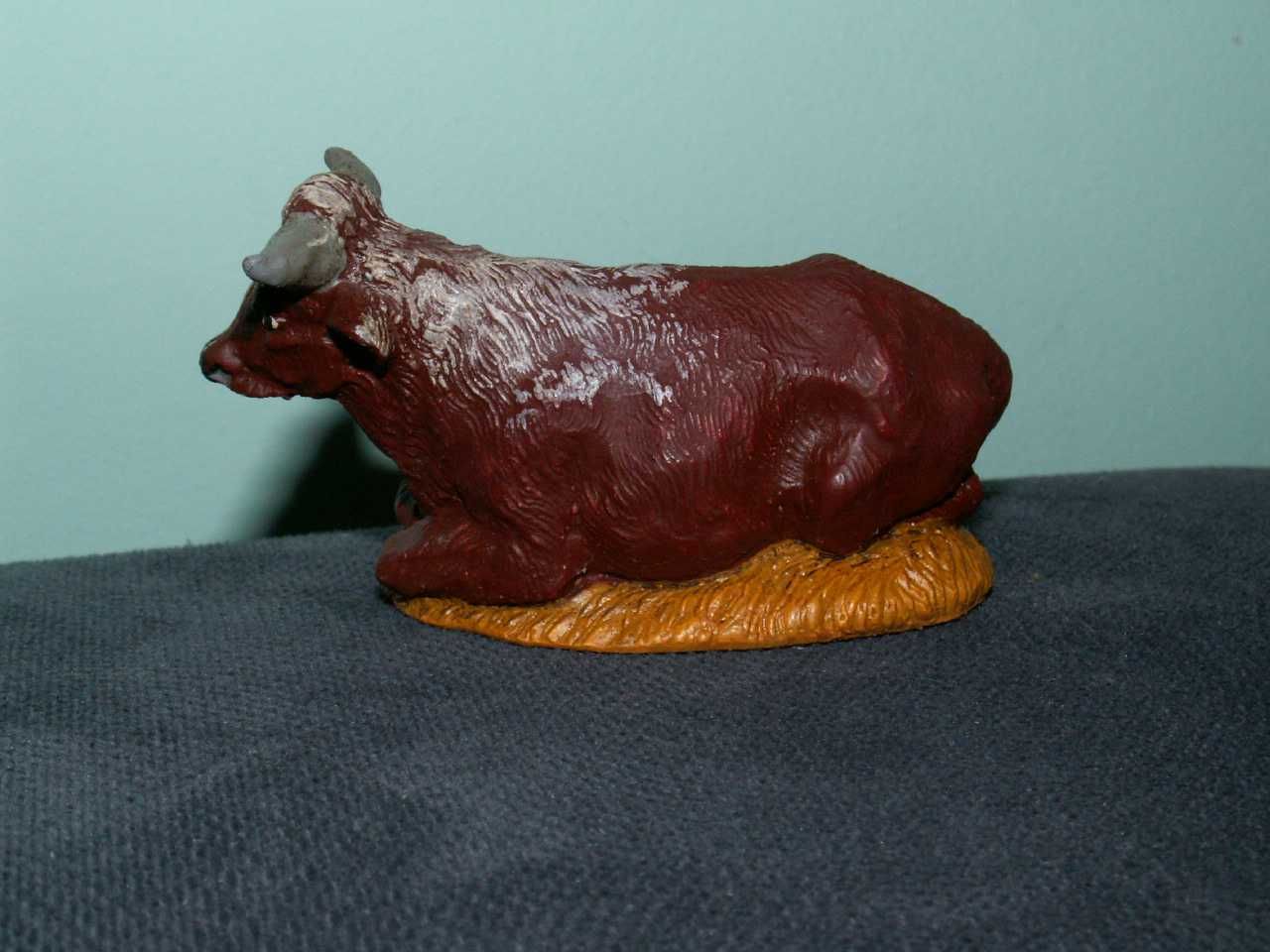 Wół - Wołek - Figurka do szopki bożonarodzeniowej - Szopka - Stajenka