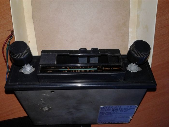 Автомагнитола pyramid кассетная акустика магнитофон советский СССР