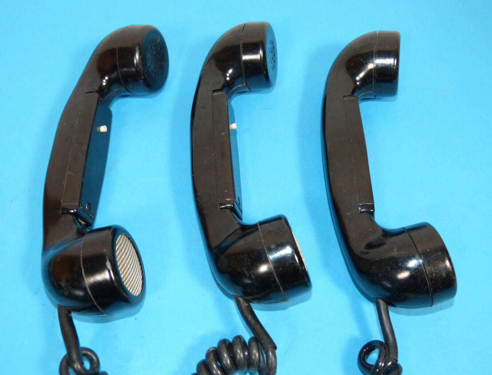 3 Auscultadores de telefones antigos , de uso militar