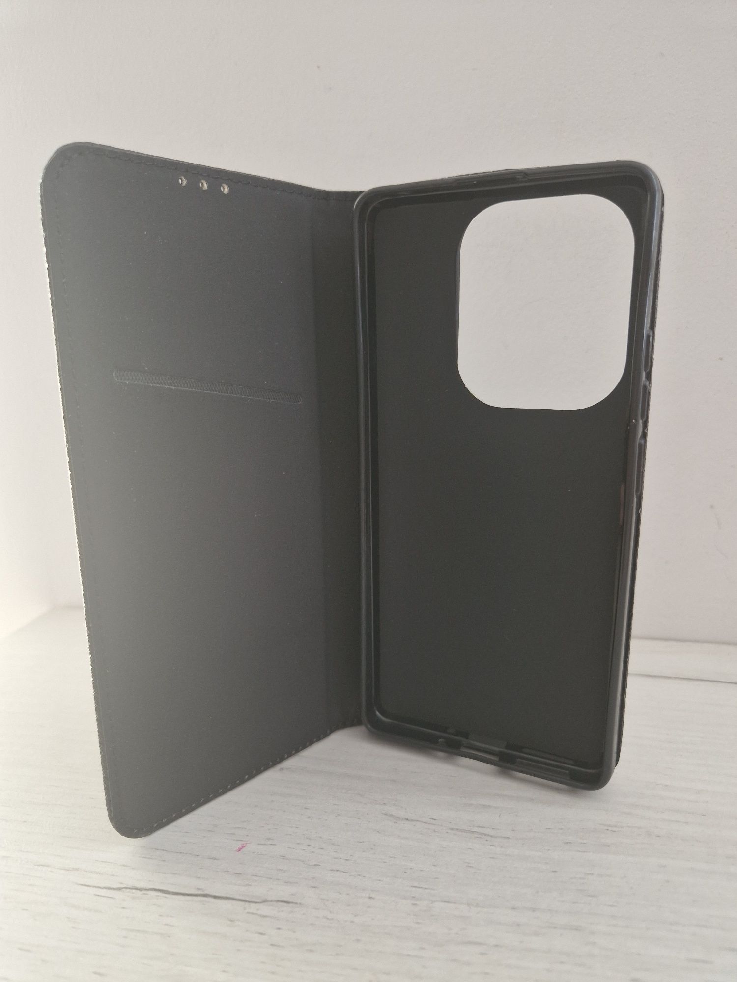 Kabura Smart Book MAGNET do XIAOMI REDMI NOTE 13 PRO PLUS 5G Czarna