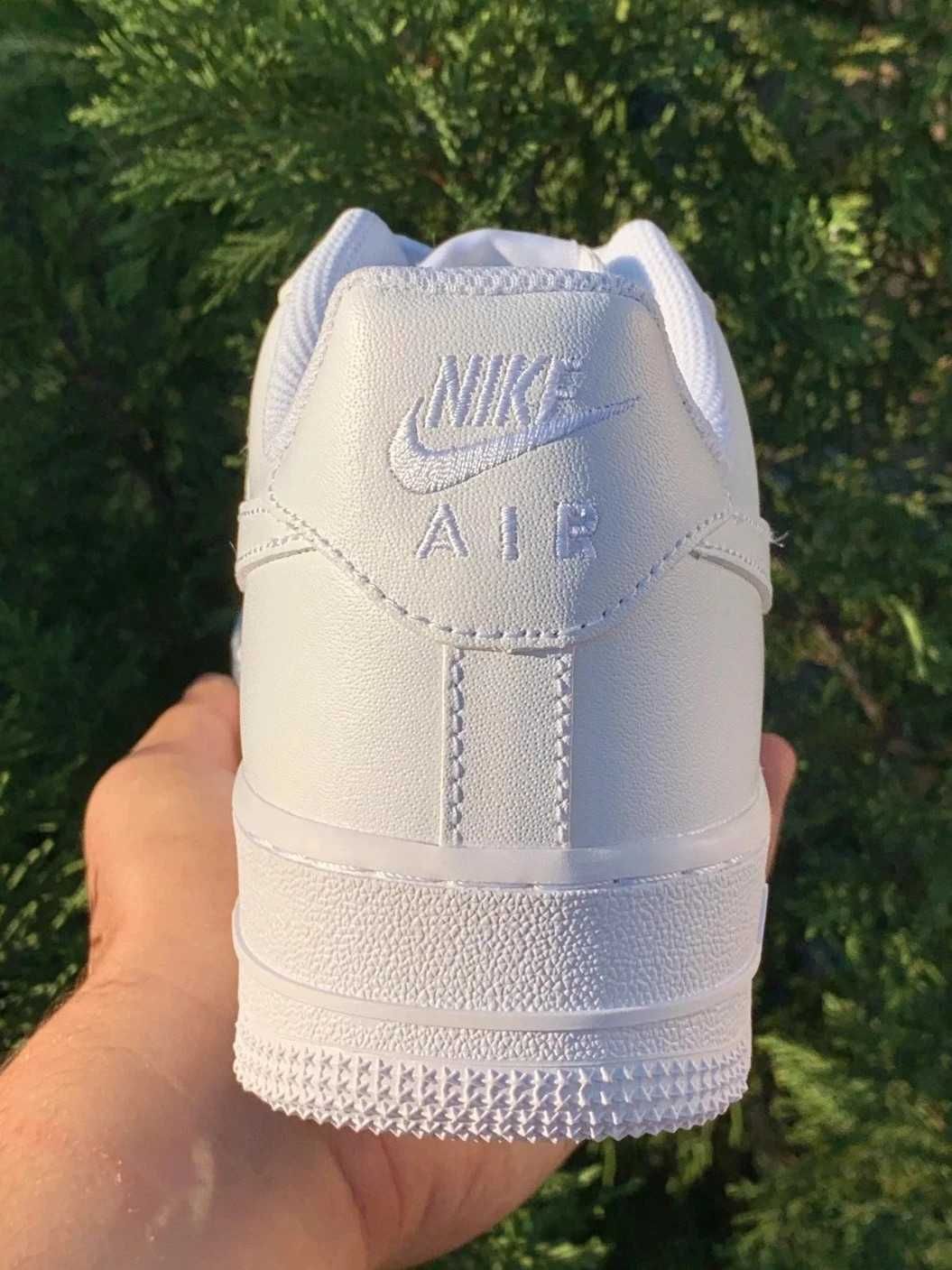 Nike Air Force 1 Low '07 White 45 EU / 11US / 29 CM